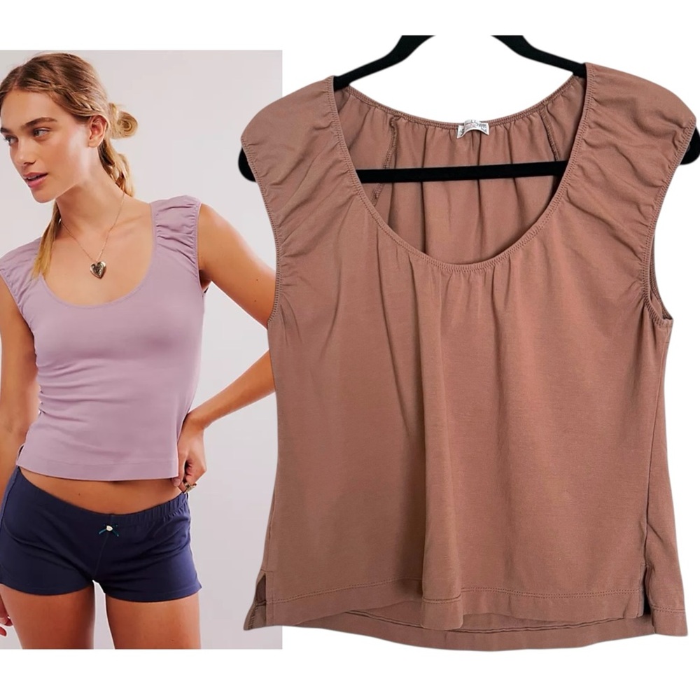 Free People Short Sleeve Scoop Neck Tee in Mauve and Taupe